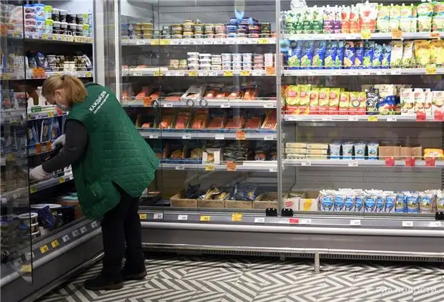 Х5 приостановит реализацию продукции Великолукского мясокомбината на время