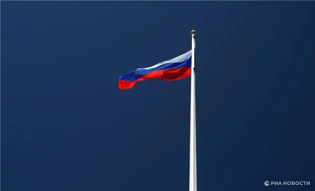 Священник Алексеев подчеркнул значимость выступлений спортсменов с российским флагом и гимном