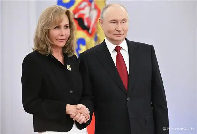 Продюсерка «Москино» Жукова на церемонии награждения вспомнила наставления Говорухина