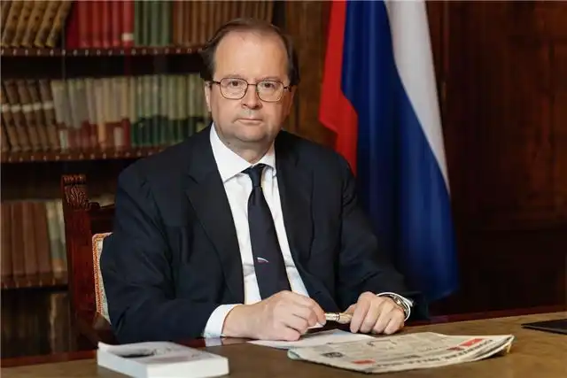 Парамонов заявил, что биеннале выявило навязчивую одержимость ЕС подавлением русской культуры