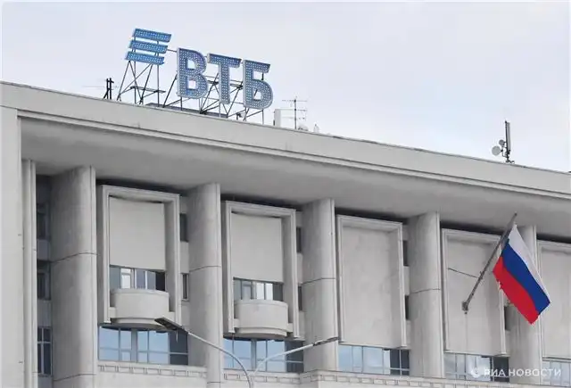 ВТБ инвестирует 4,9 млрд рублей в возведение трех современных складских комплексов в парке Копанской