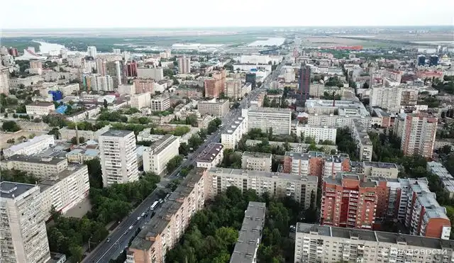 В Ростове-на-Дону приступили к восстановлению многоэтажного дома после удара беспилотников ВСУ