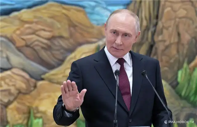 Путин подчеркнул необходимость точечного и результативного оказания помощи российским семьям